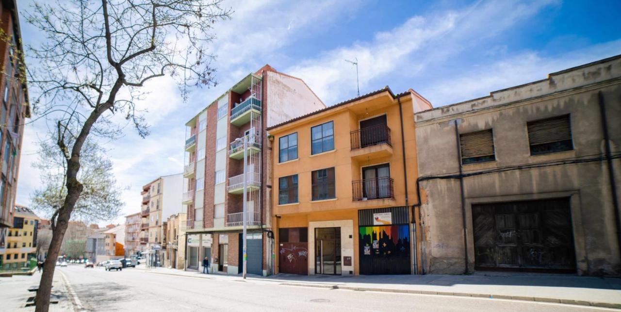 Casa Morana Alojamiento Con Garaje 萨莫拉 外观 照片